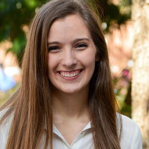 Meet your Posher, Briana